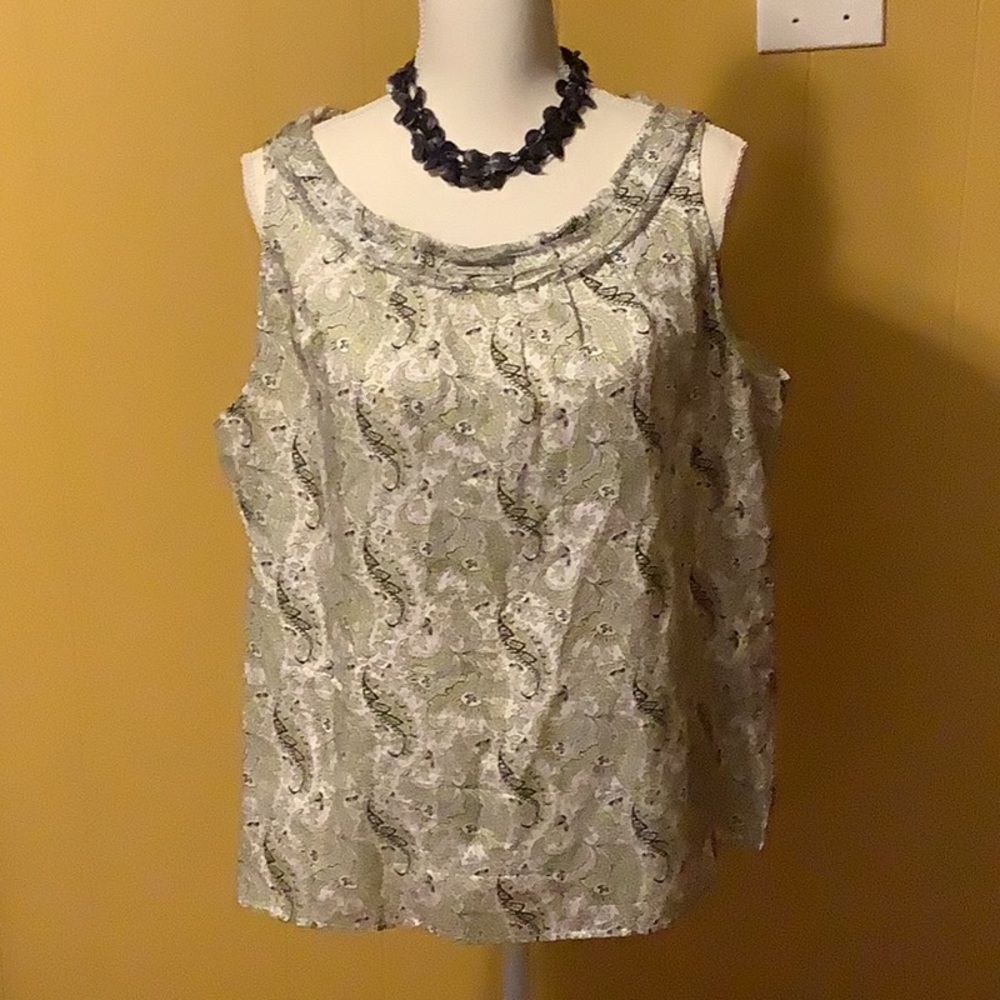 Talbots sleeveless top